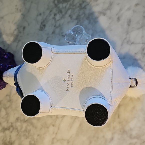 NWOT KATE SPADE ARTIC FRIENDS POLAR BEAR CROSSBODY BAG WITH BLUE SCARF - Picture 15 of 16